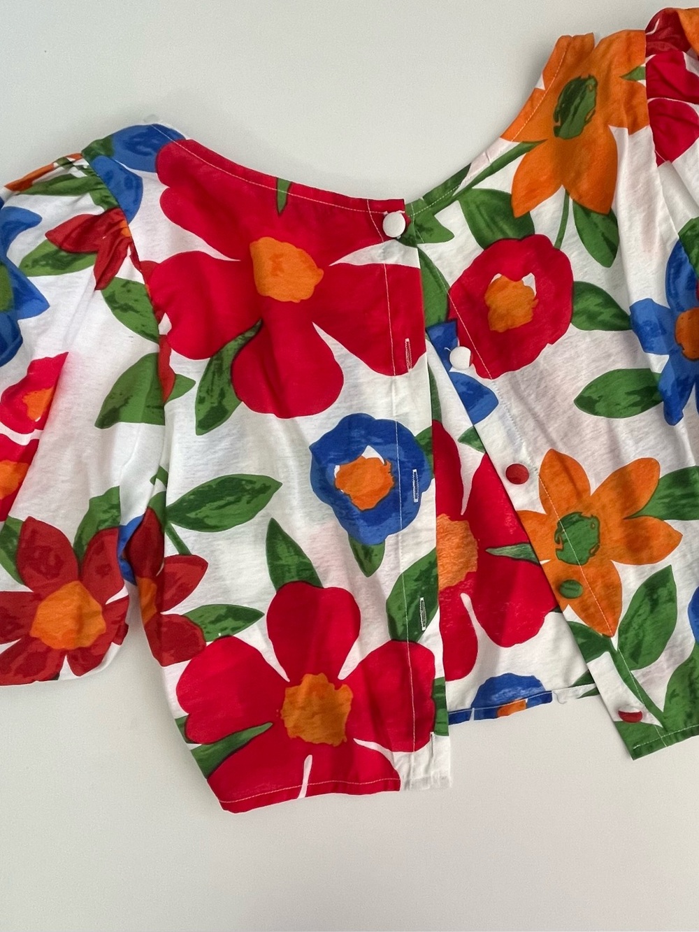 Vibrant Floral Puff Sleeve blouse